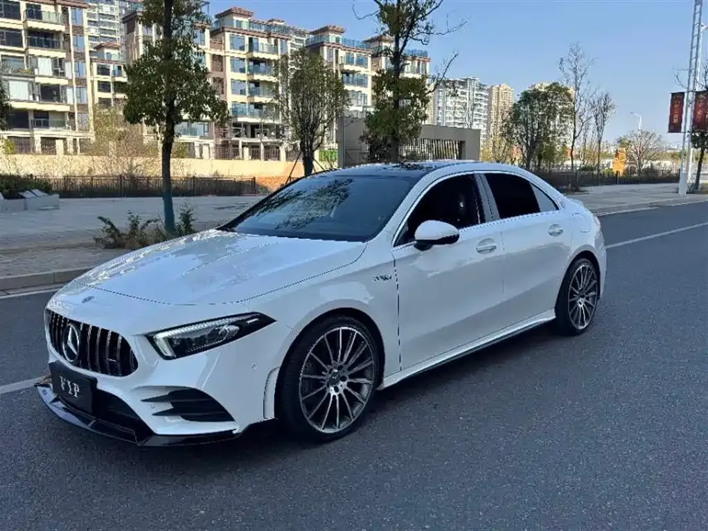 Mercedes-Benz A-Class — фото 1