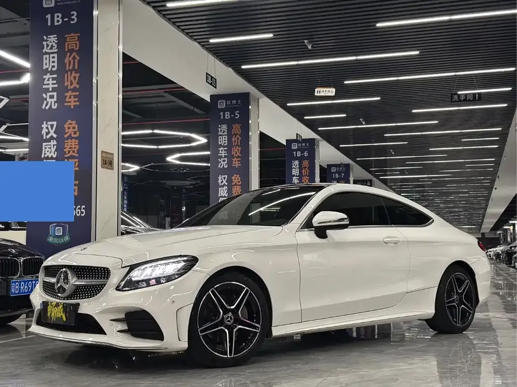 Mercedes-Benz C-Class (Import) — фото 1