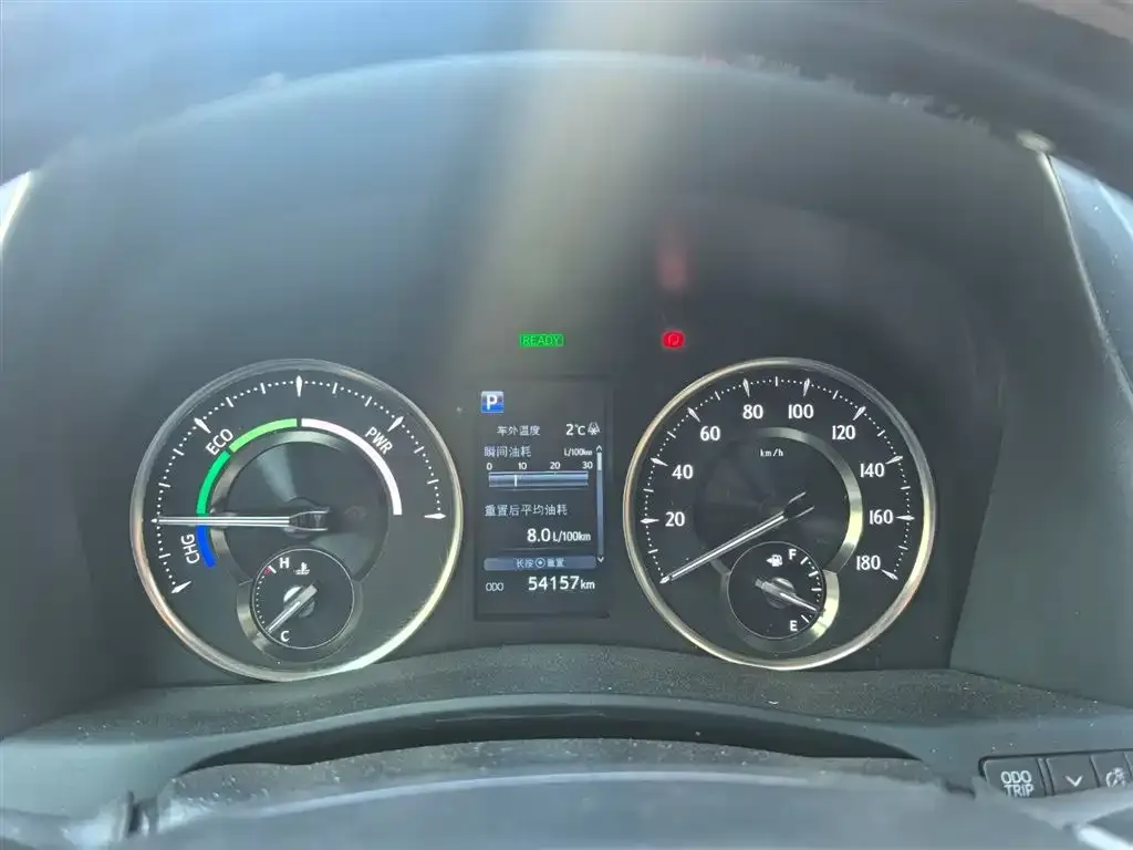 Toyota Alphard — фото 3