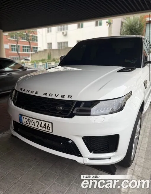 Land Rover Range Rover Sport — фото 1