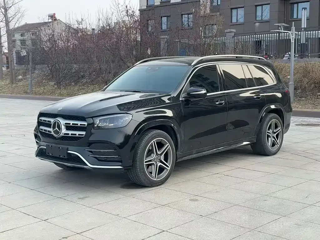 Mercedes-Benz GLS — фото 1
