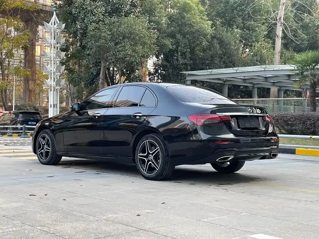 Mercedes-Benz E-Class (Import) — фото 8