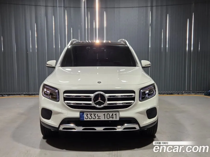 Mercedes-Benz GLB-Class — фото 4