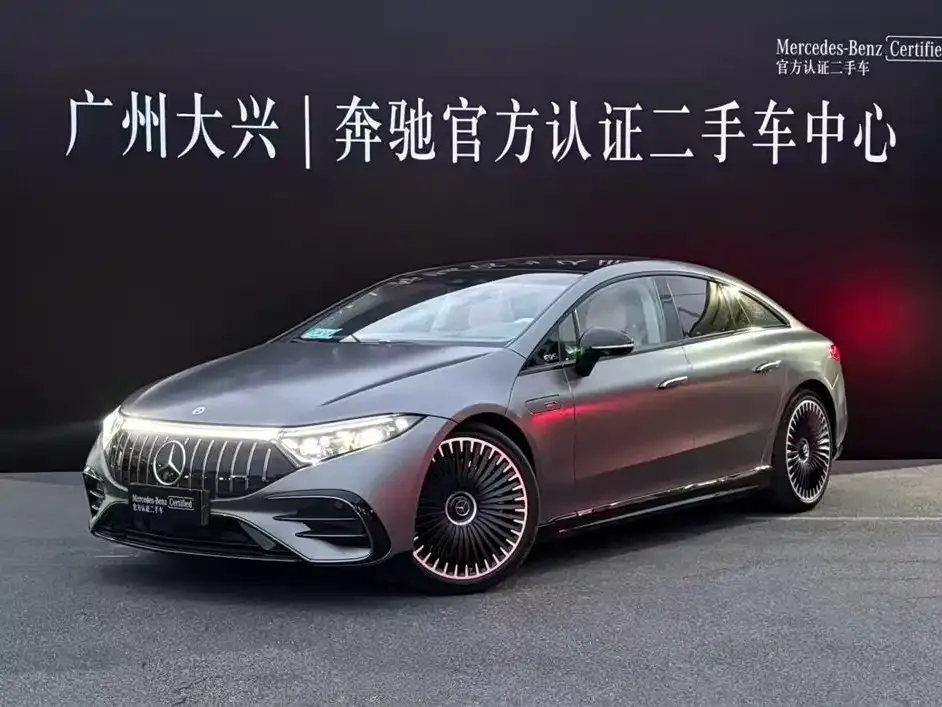 Mercedes-Benz EQS AMG — фото 1