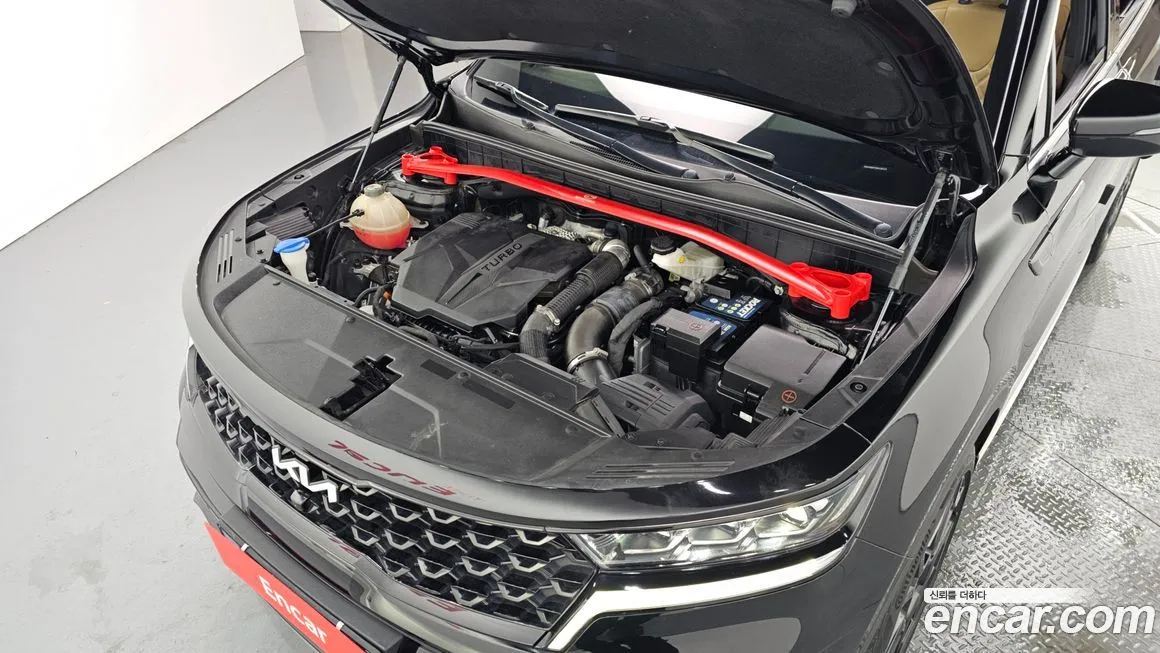 Kia Sorento — фото 6