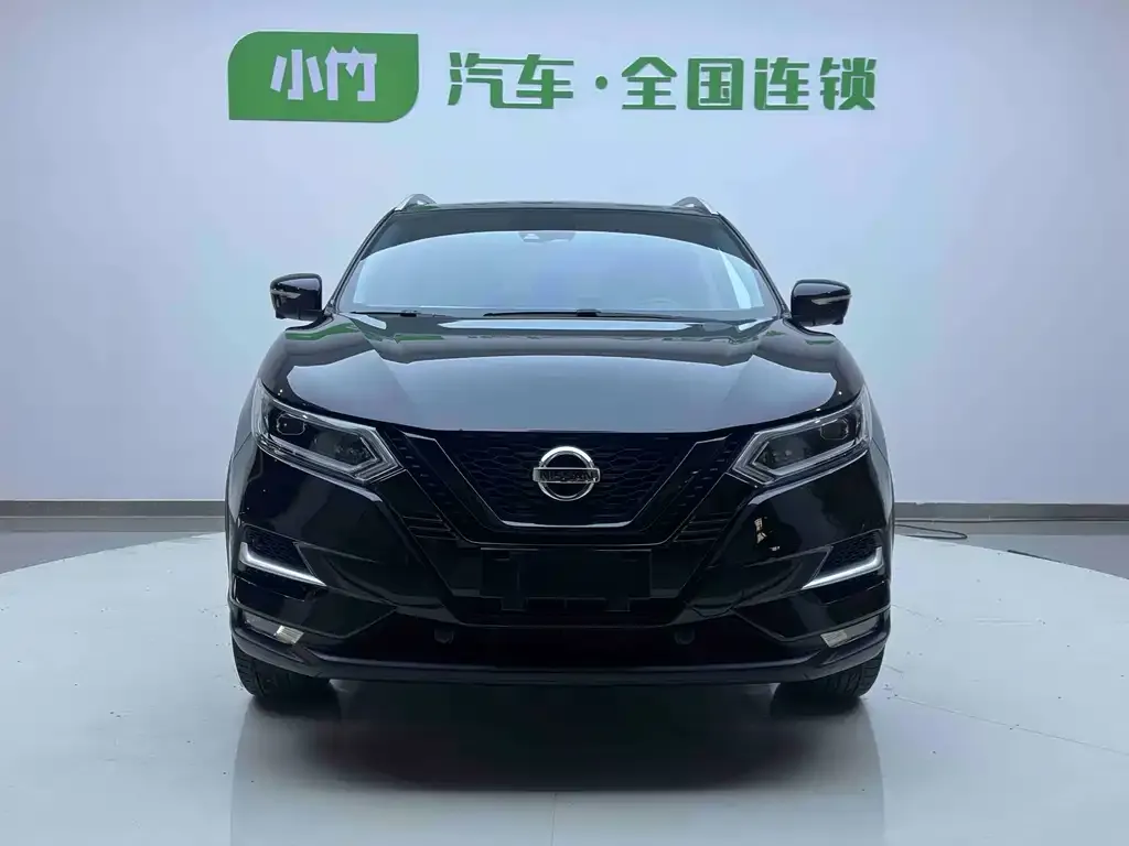 Nissan Qashqai — фото 2
