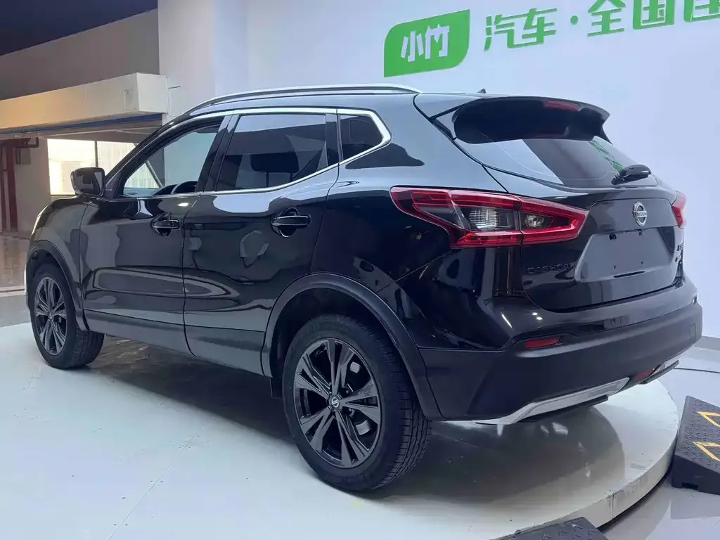 Nissan Qashqai — фото 6
