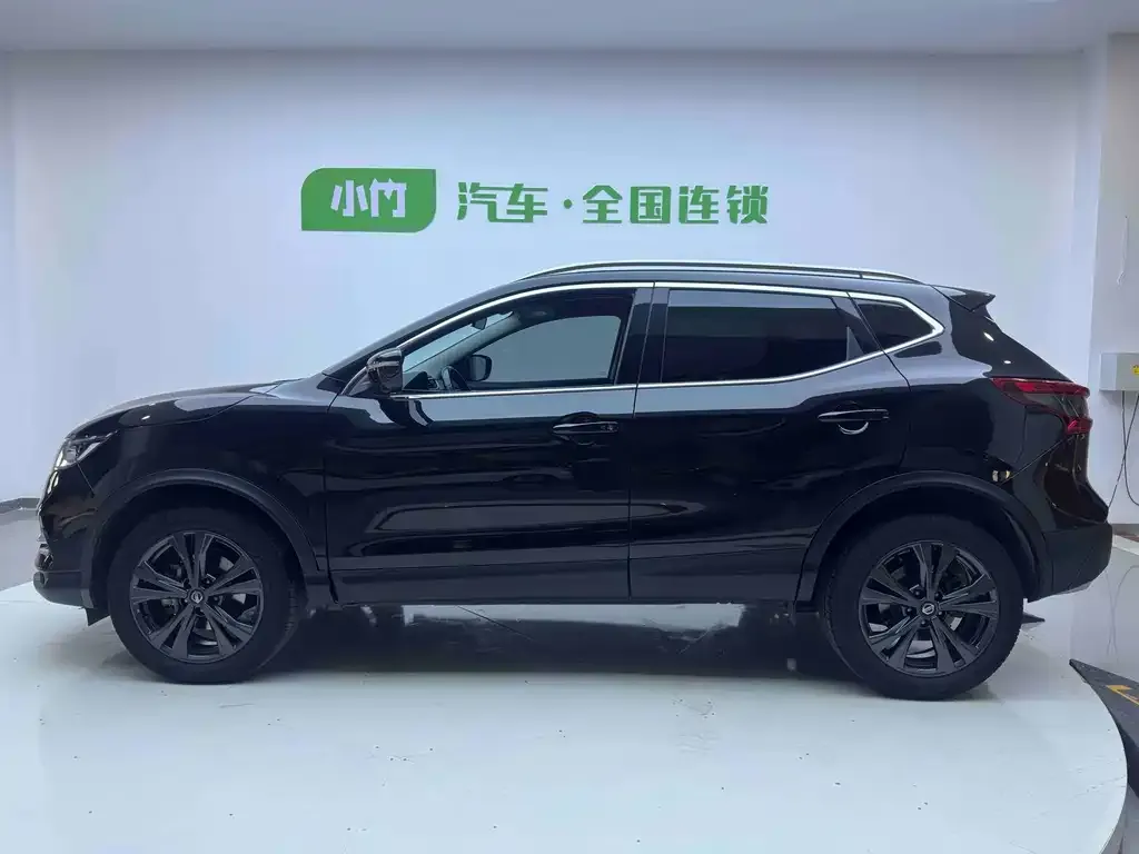 Nissan Qashqai — фото 5