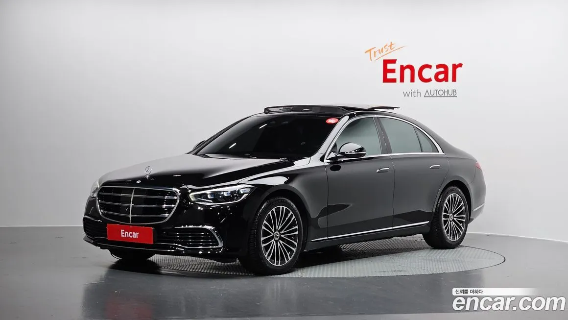 Mercedes-Benz S-Class — фото 1