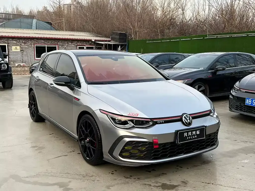 Volkswagen Golf GTI — фото 4
