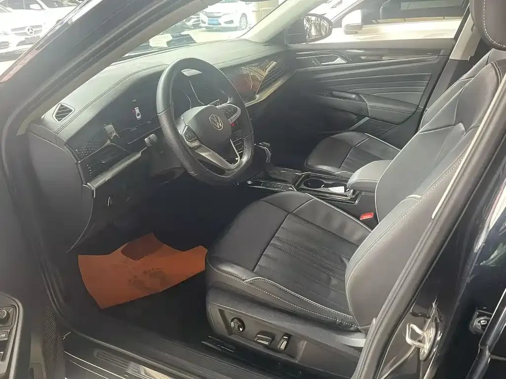 Volkswagen Passat — фото 4