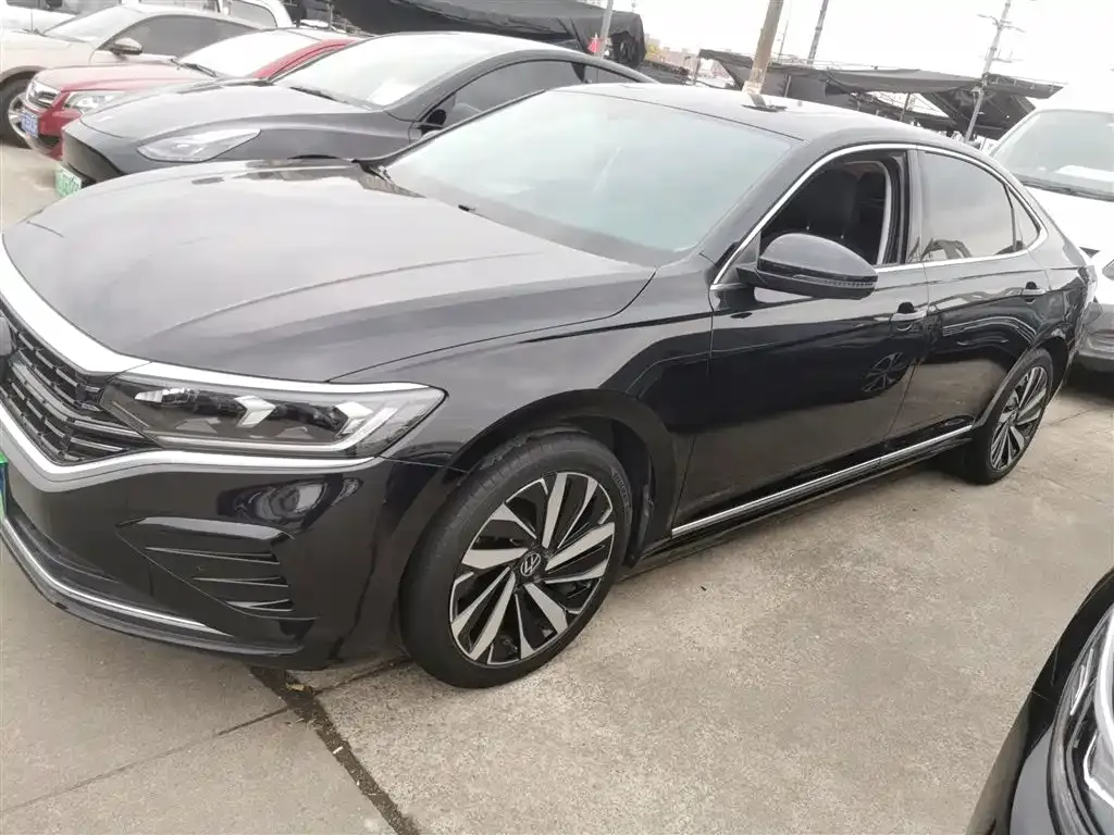 Volkswagen Passat — фото 5