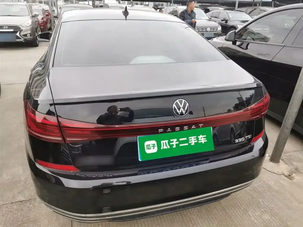 Volkswagen Passat — фото 6