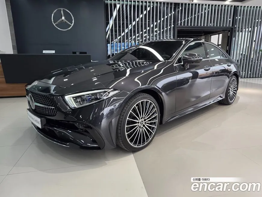 Mercedes-Benz CLS-Class — фото 1