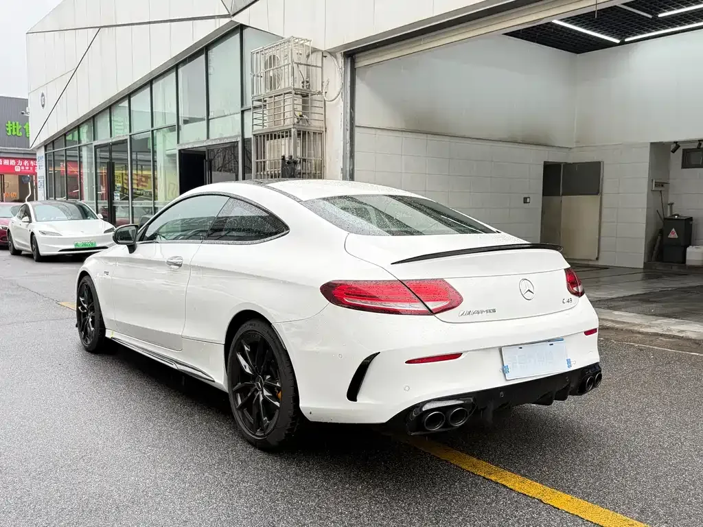 Mercedes-Benz C-Class AMG — фото 5