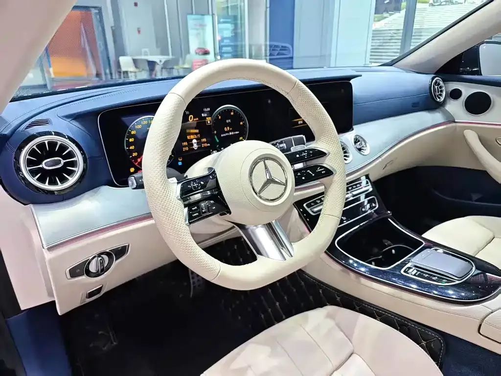 Mercedes-Benz E-Class (Import) — фото 10