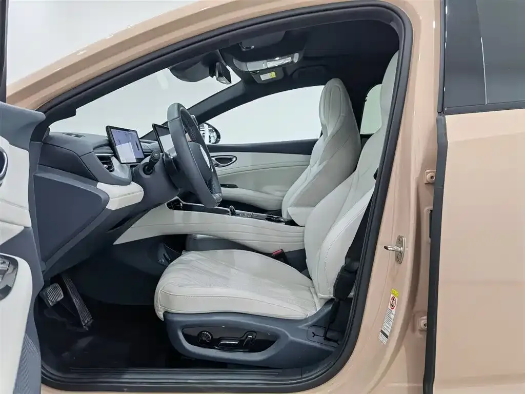 BYD Seal 06GT — фото 8