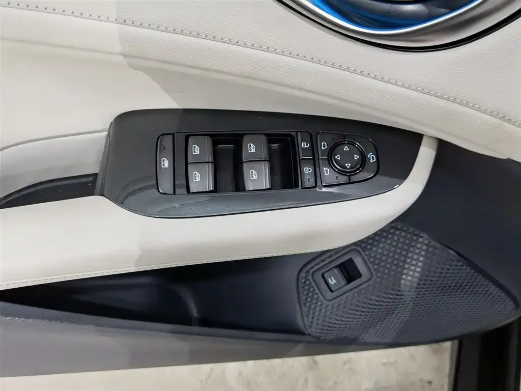 BYD Seal 06GT — фото 4