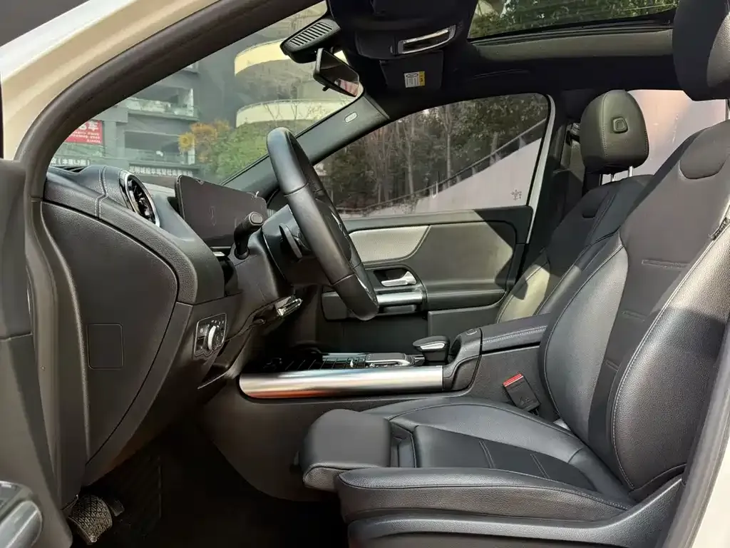 Mercedes-Benz GLA — фото 3