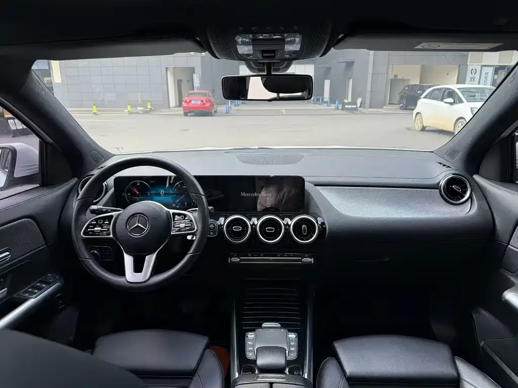 Mercedes-Benz GLA — фото 5