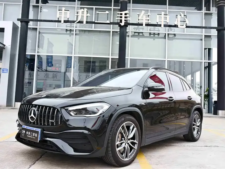 Mercedes-Benz GLA AMG — фото 1