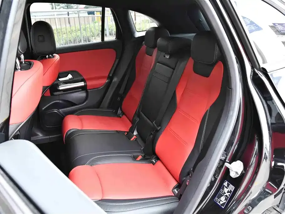 Mercedes-Benz GLA AMG — фото 5