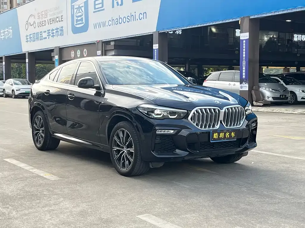 BMW X6 — фото 9