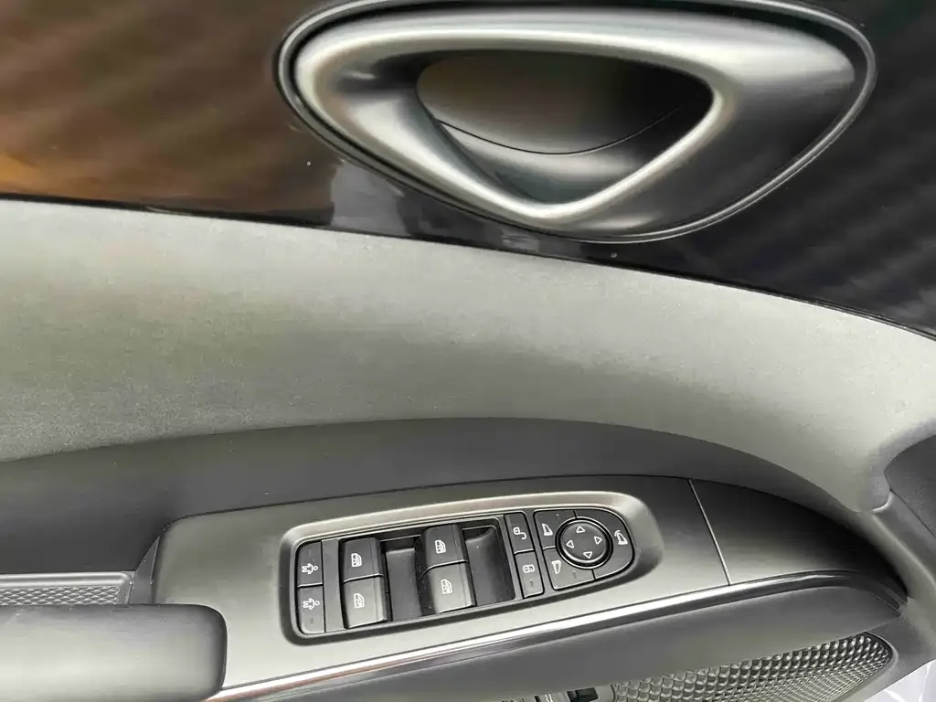 BYD Seal — фото 4