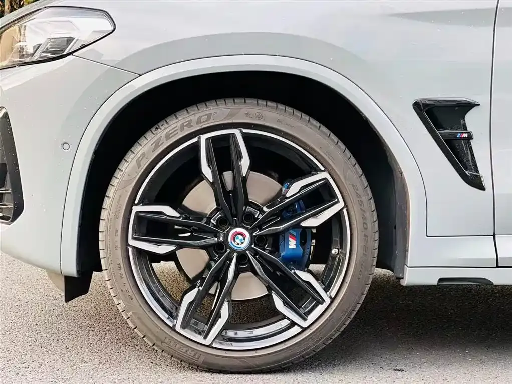 BMW X3 M40i — фото 7
