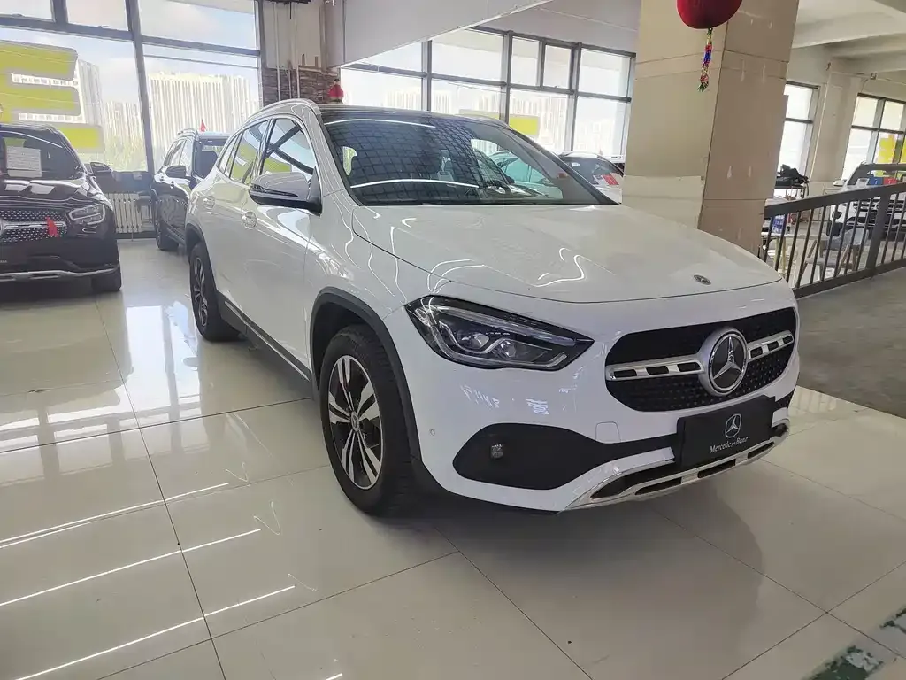 Mercedes-Benz GLA — фото 5