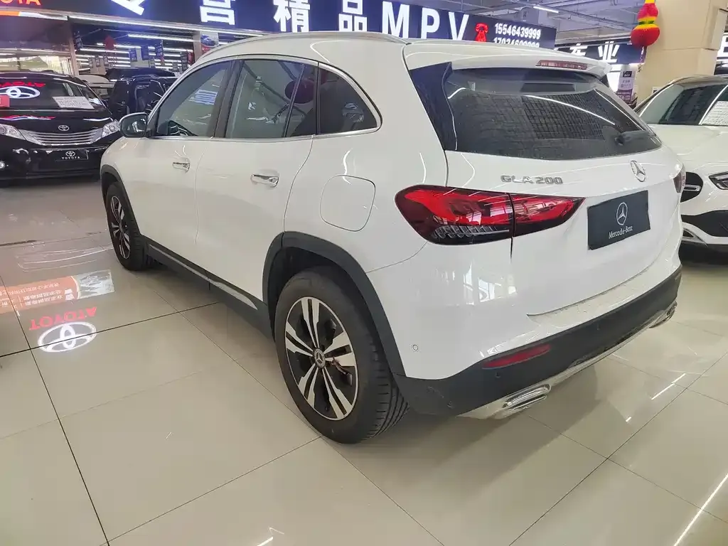 Mercedes-Benz GLA — фото 7