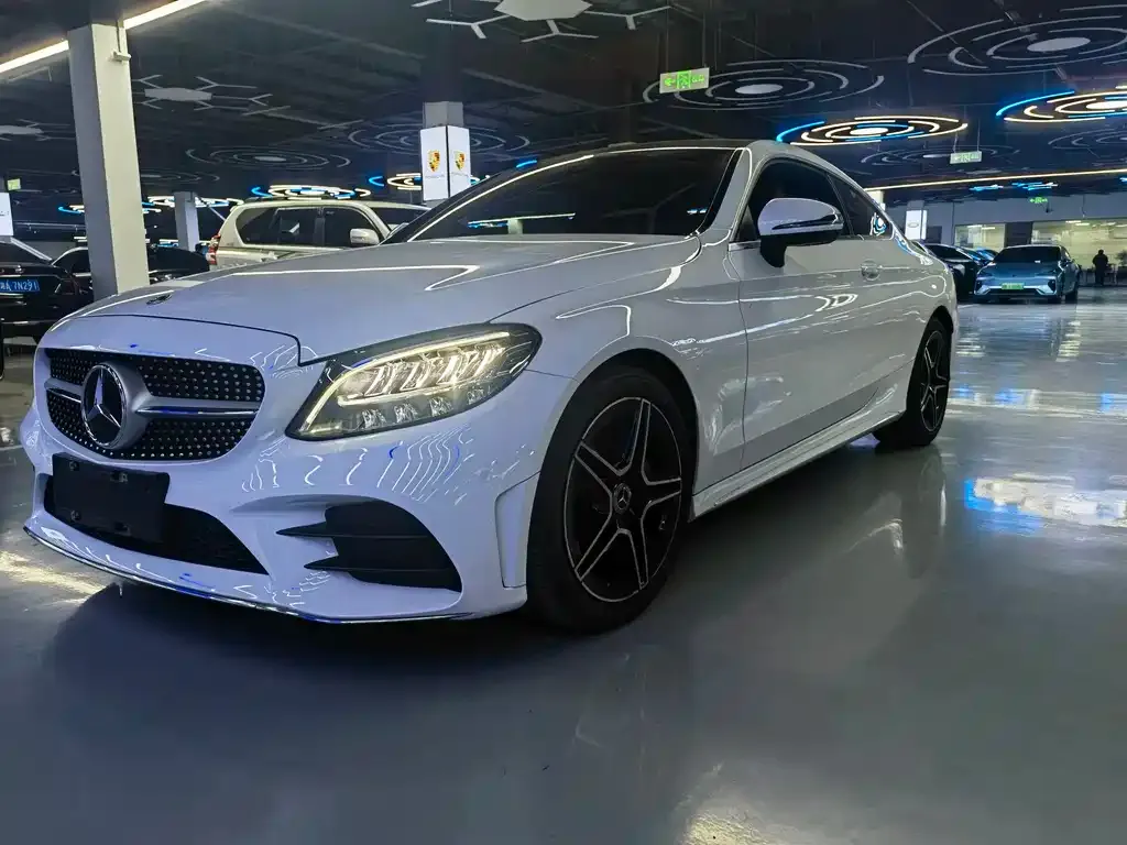 Mercedes-Benz C-Class (Import) — фото 1