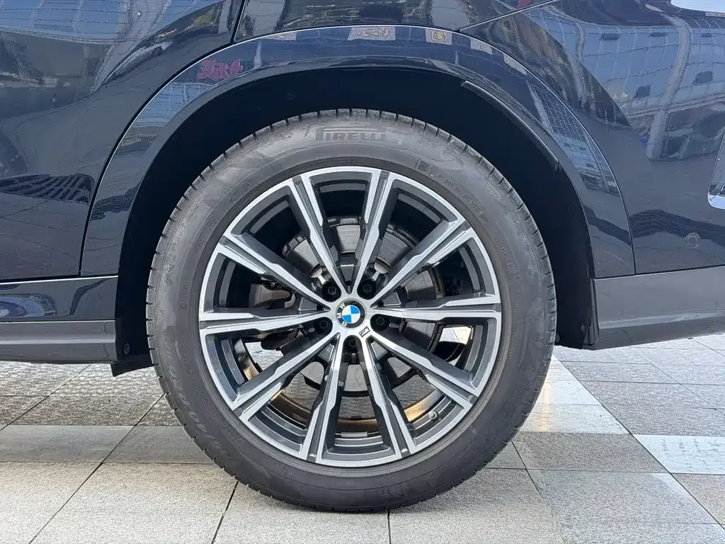 BMW X6 — фото 8
