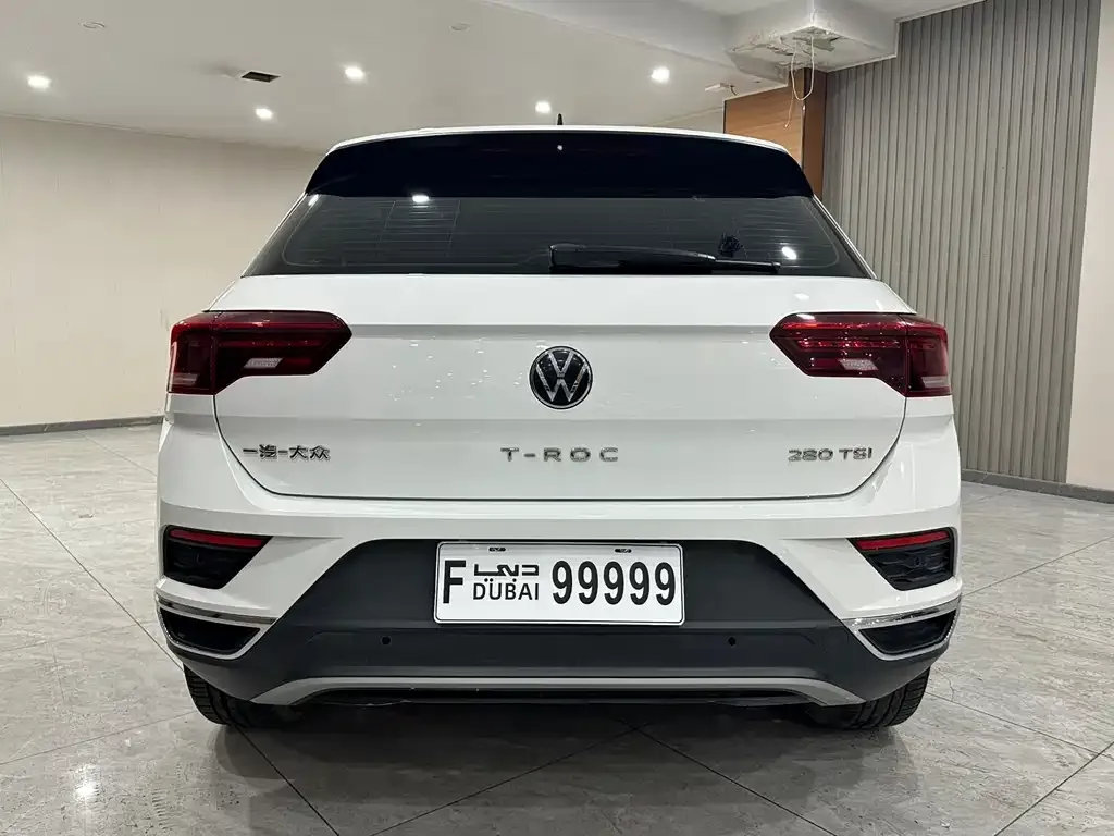 Volkswagen T-Roc — фото 5