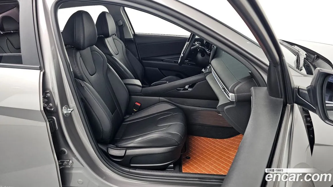 Hyundai AVANTE — фото 9