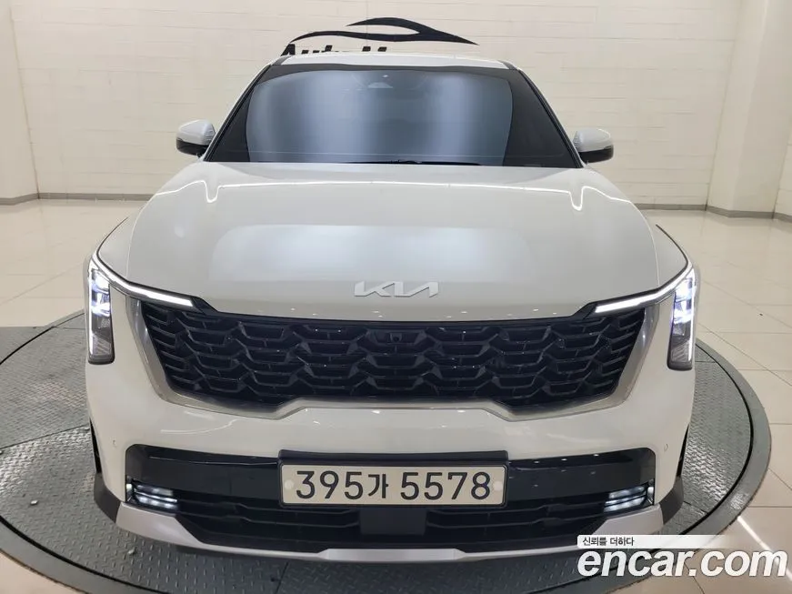 Kia Sorento — фото 6