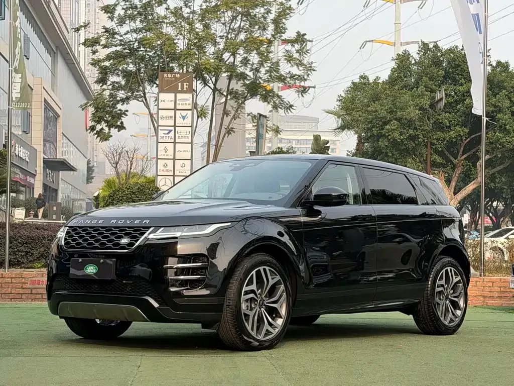 Land Rover Evoque — фото 1