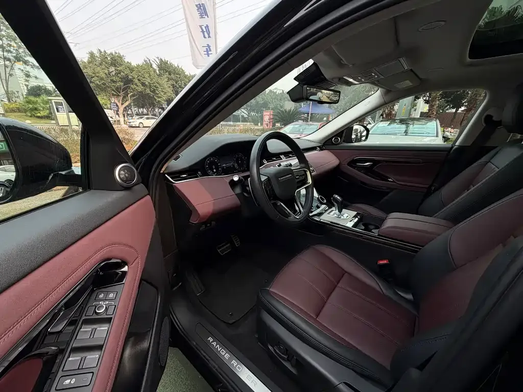 Land Rover Evoque — фото 6