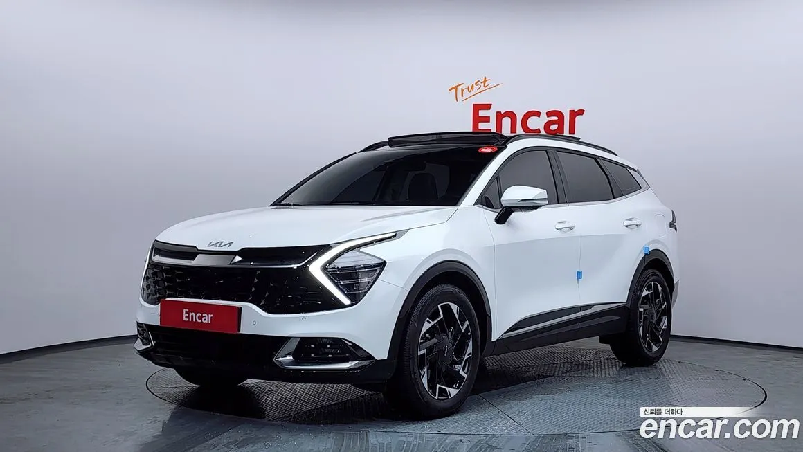 Kia Sportage — фото 1
