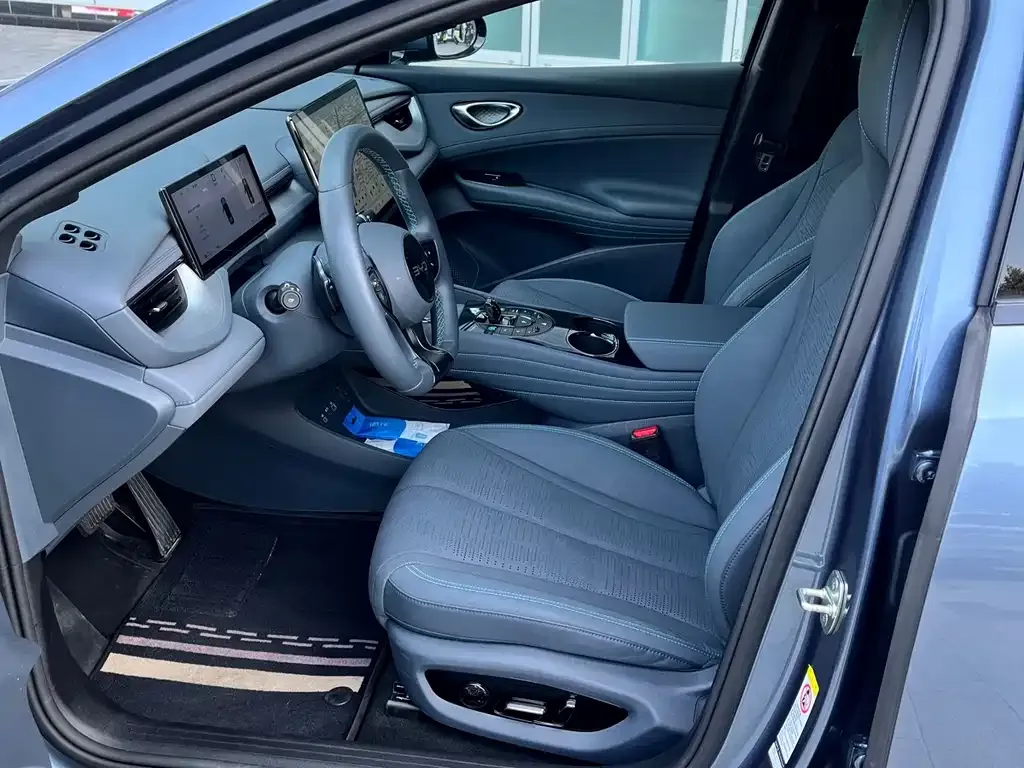 BYD Seal 06GT — фото 9