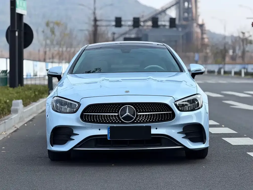 Mercedes-Benz E-Class (Import) — фото 2