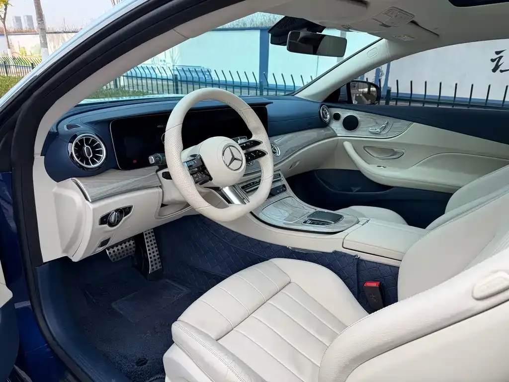 Mercedes-Benz E-Class (Import) — фото 9