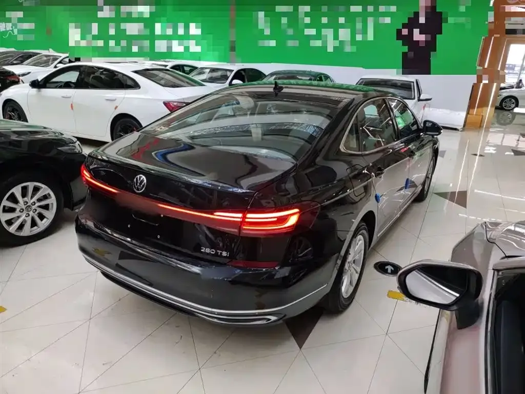 Volkswagen Passat — фото 5