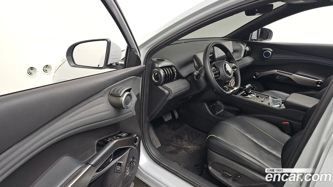 BYD Atto 3 — фото 10