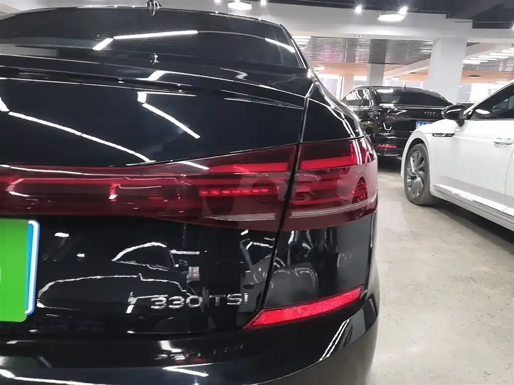 Volkswagen Passat — фото 10