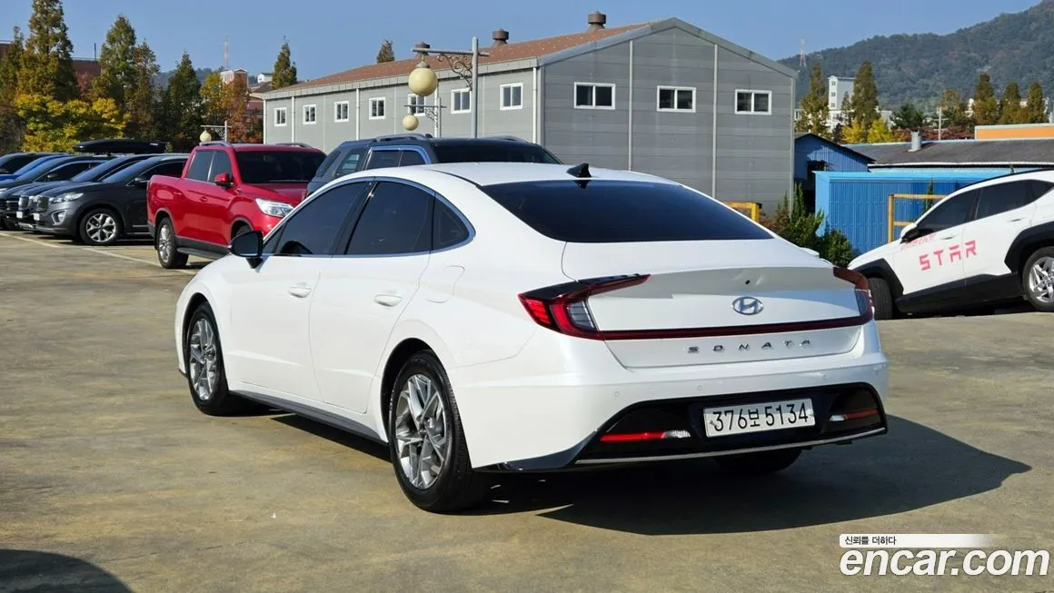 Hyundai Sonata — фото 2