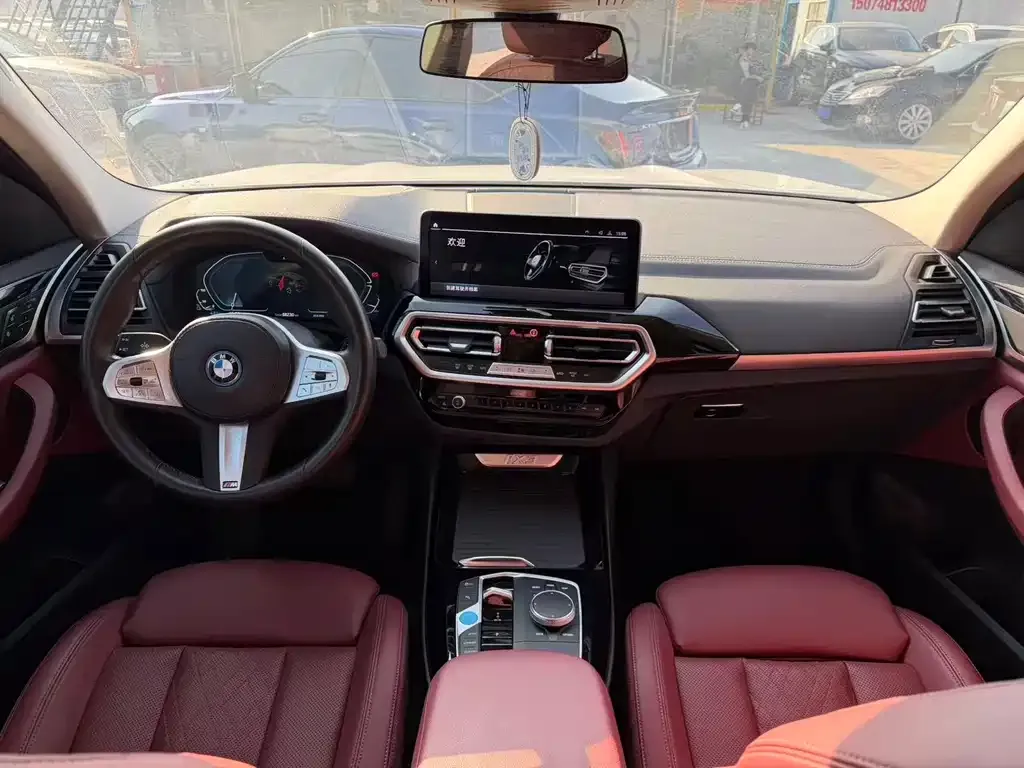BMW iX3 — фото 2