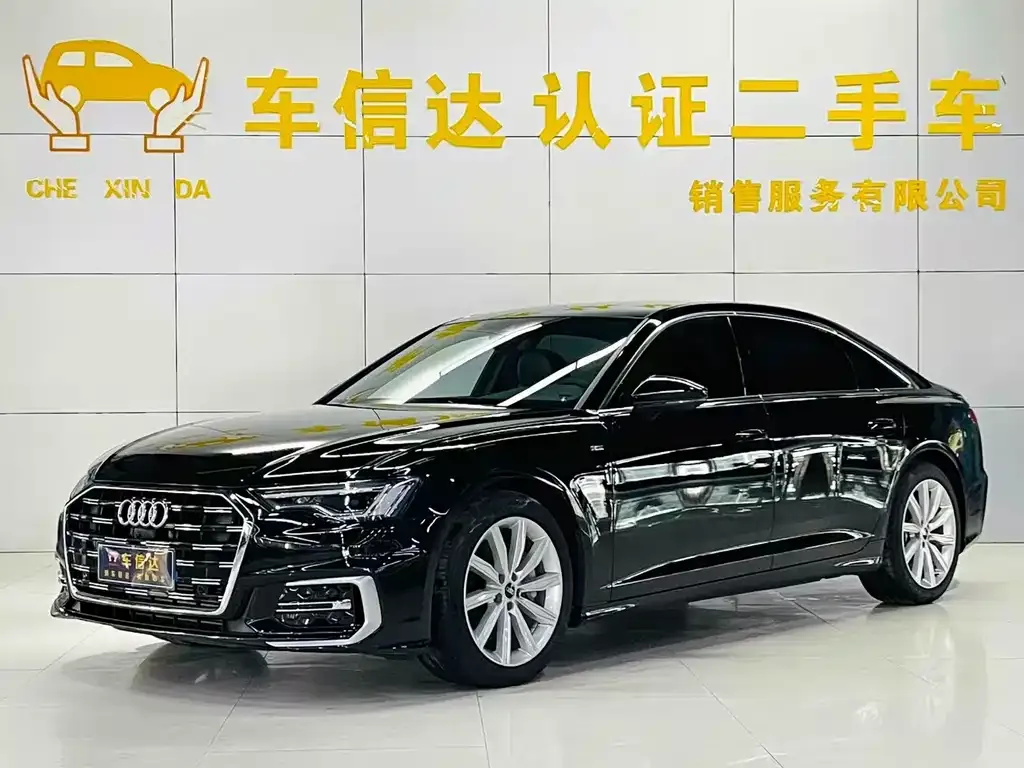 Audi A6L — фото 1