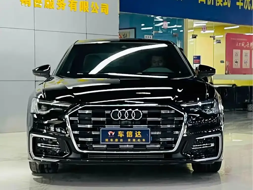 Audi A6L — фото 2
