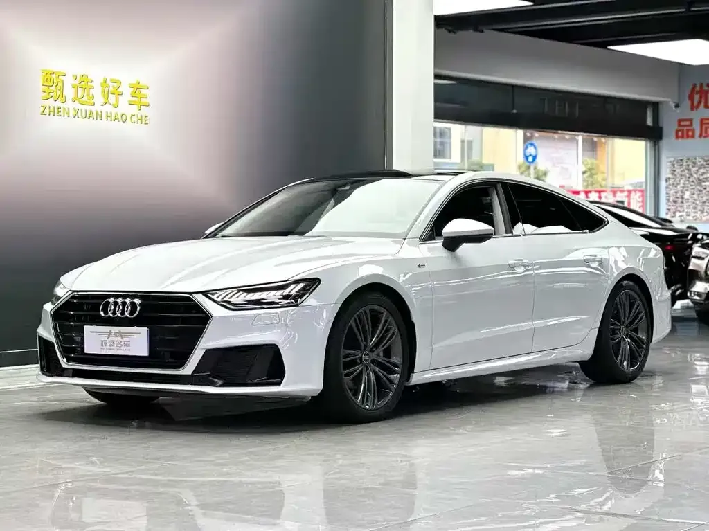 Audi A7 — фото 1
